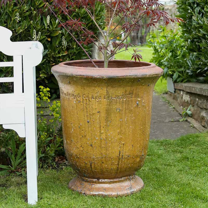 Errington Reay Courtyard Urn