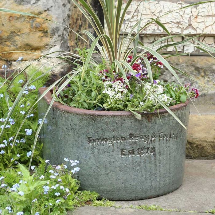 Errington Reay Courtyard Round Tub